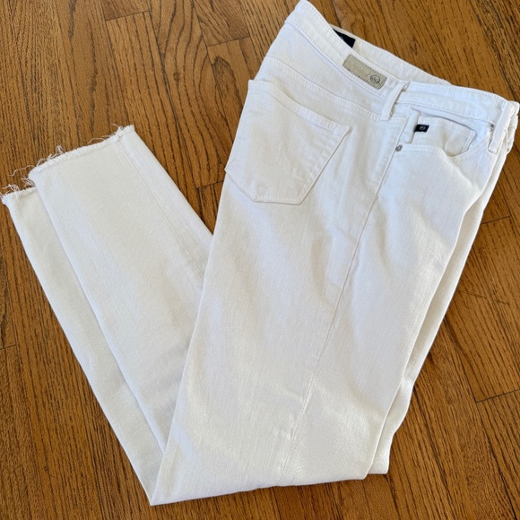AG WHITE JEANS - THE STEVIE ANKLE -SLIM STRAIGHT - Picture 1 of 4